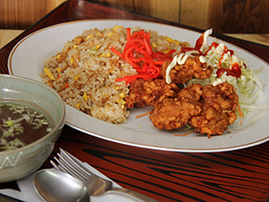 丸美屋食堂